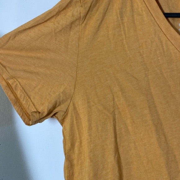 Moosejaw V-neck Oversized T-shirt - Picture 3 of 7